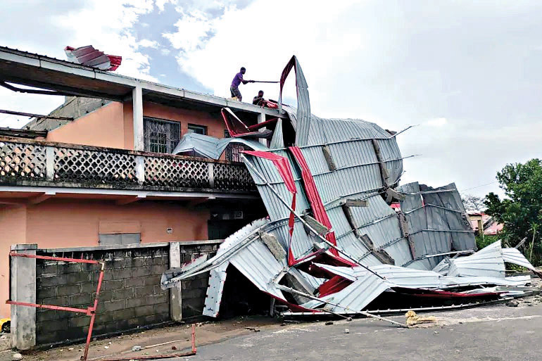 Tropical Cyclone Gezani hits  Madagascar, kills at least 20