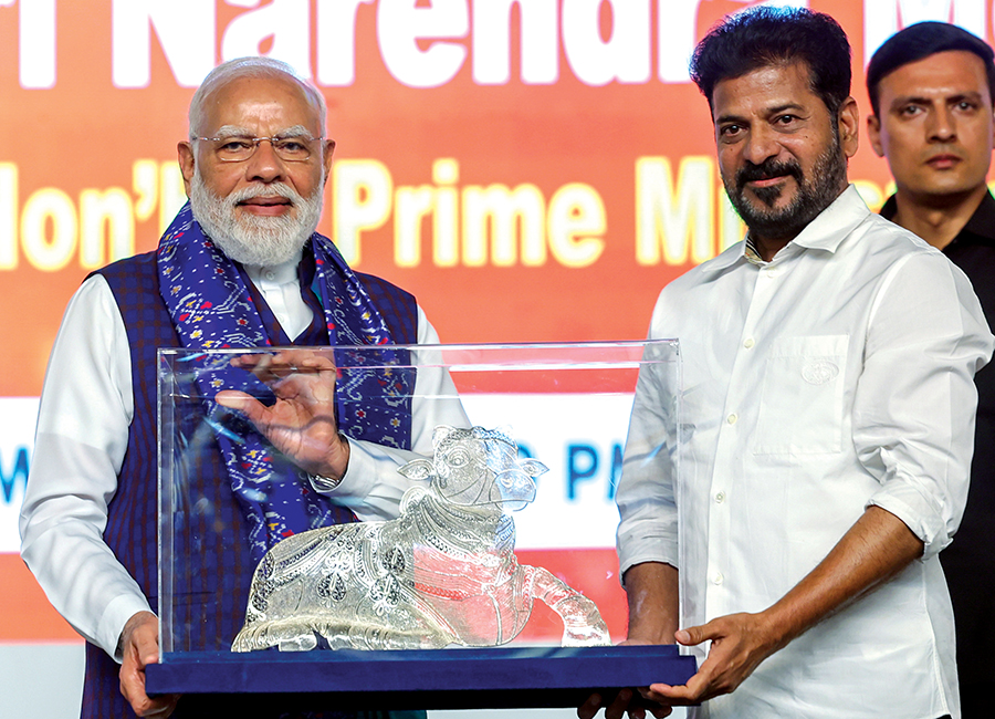 Use fuel wisely, postpone gold purchases, foreign travel: PM