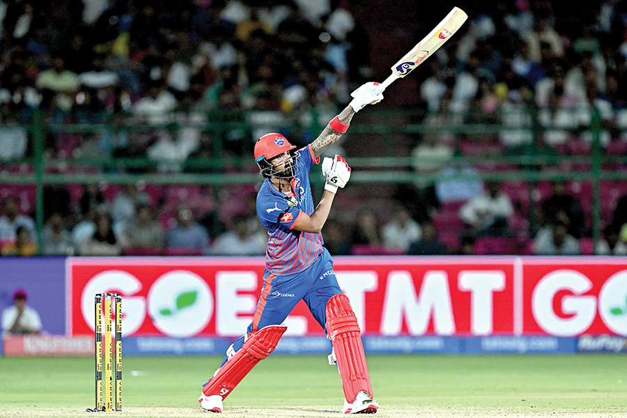 Rahul, Nissanka power DC to win