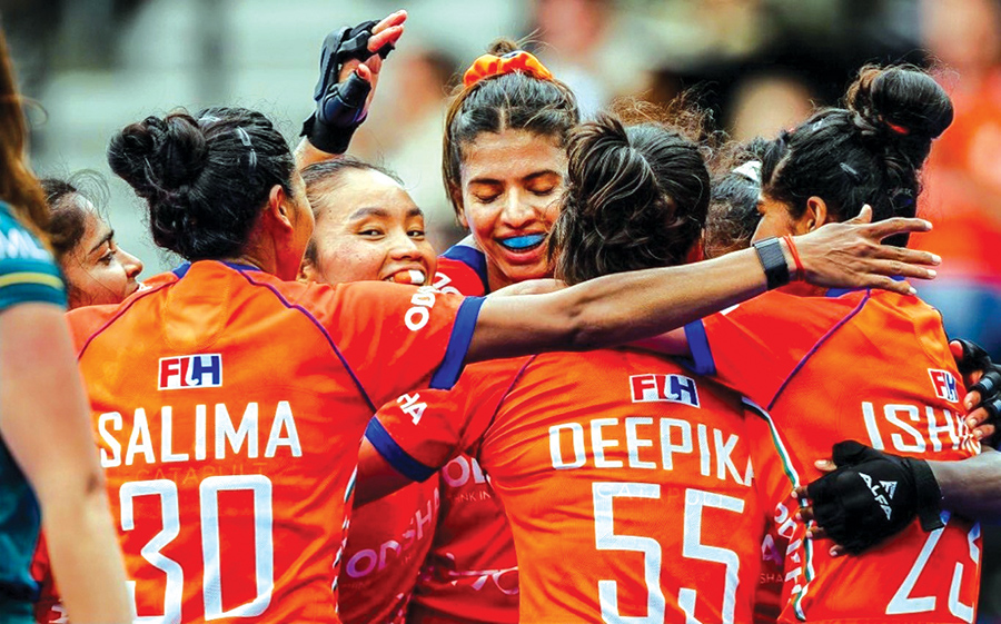 India women hammer South Africa 6-1