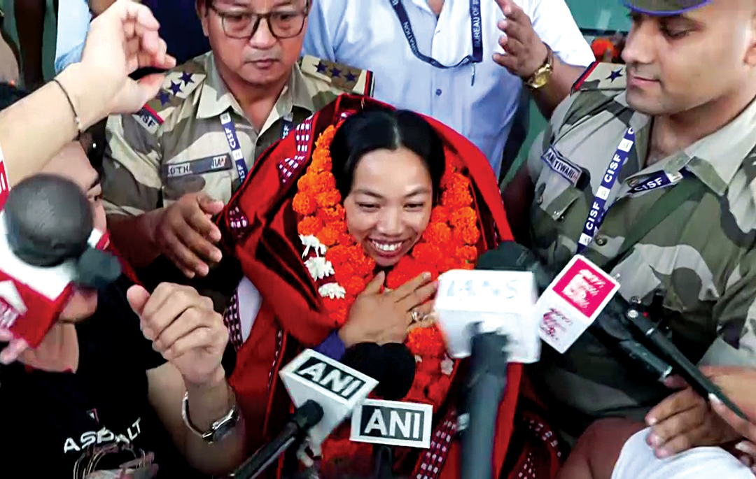 CWG medallists return home to a hero’s welcome